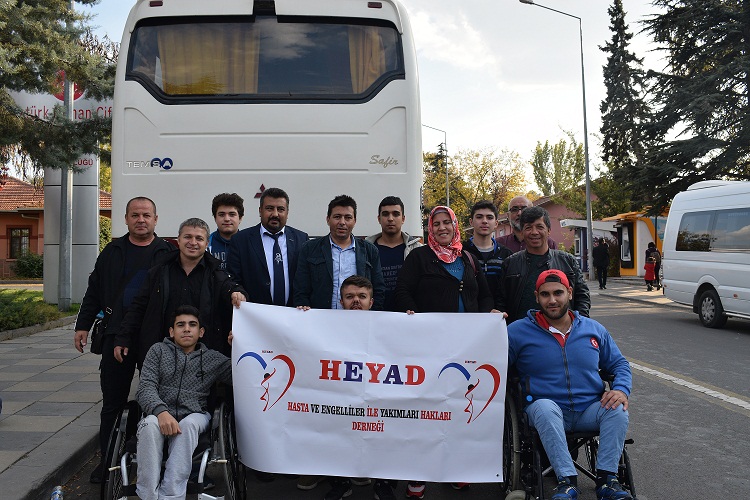 Gönüllü Arıyoruz